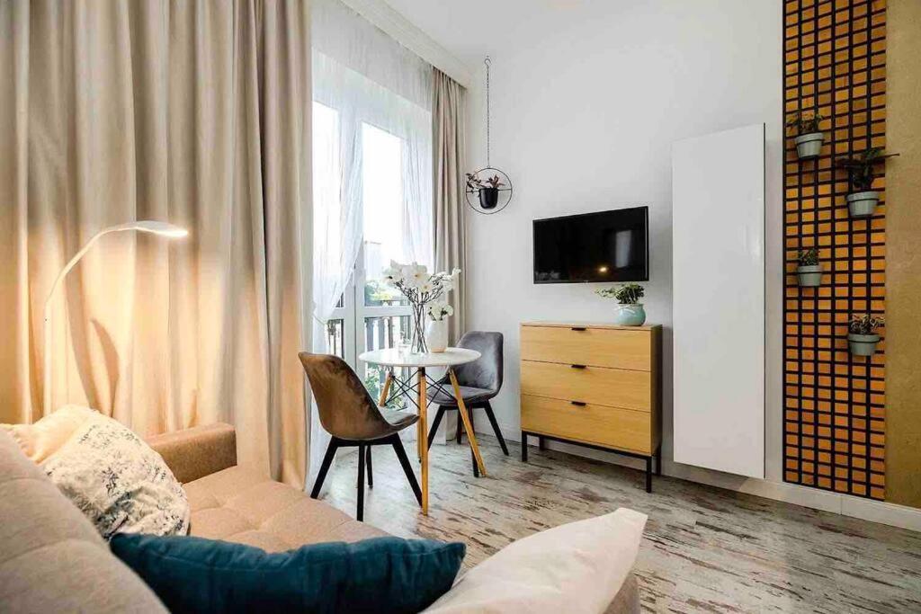 Lux Apartament W Centrum, Plac Konstytucji, Klimatyzacja, Widokowy Leilighet Warszawa Eksteriør bilde